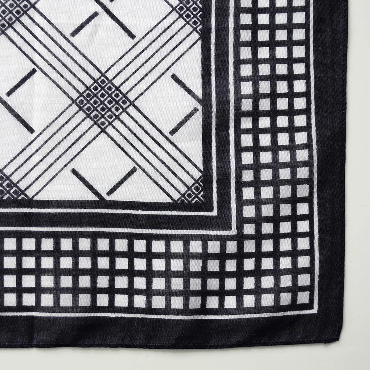 1970s Black & White Geometric Design Cotton Scarf
