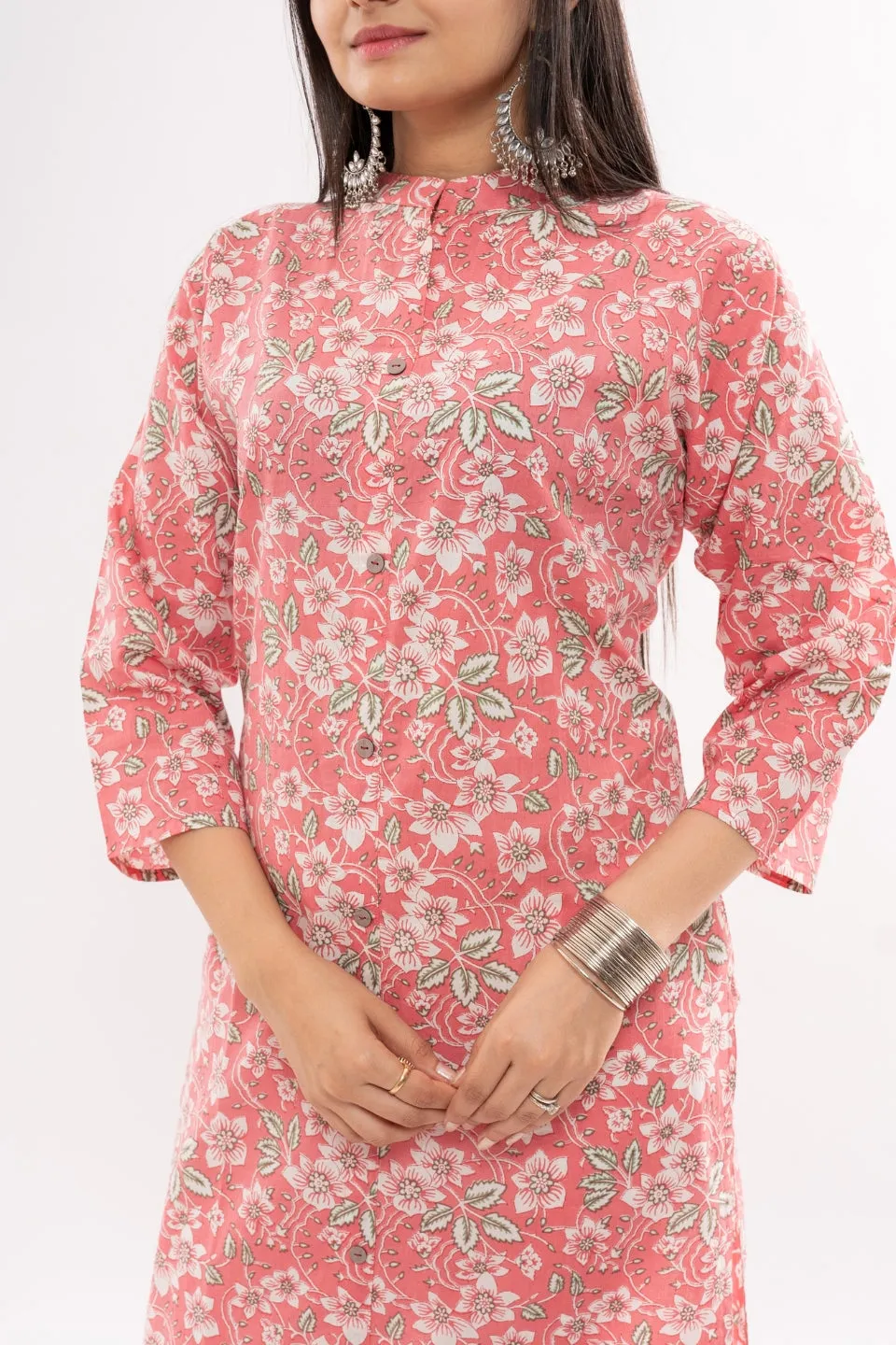 Ekisha women's cotton pink white floral printed straight kurta kurti round neck