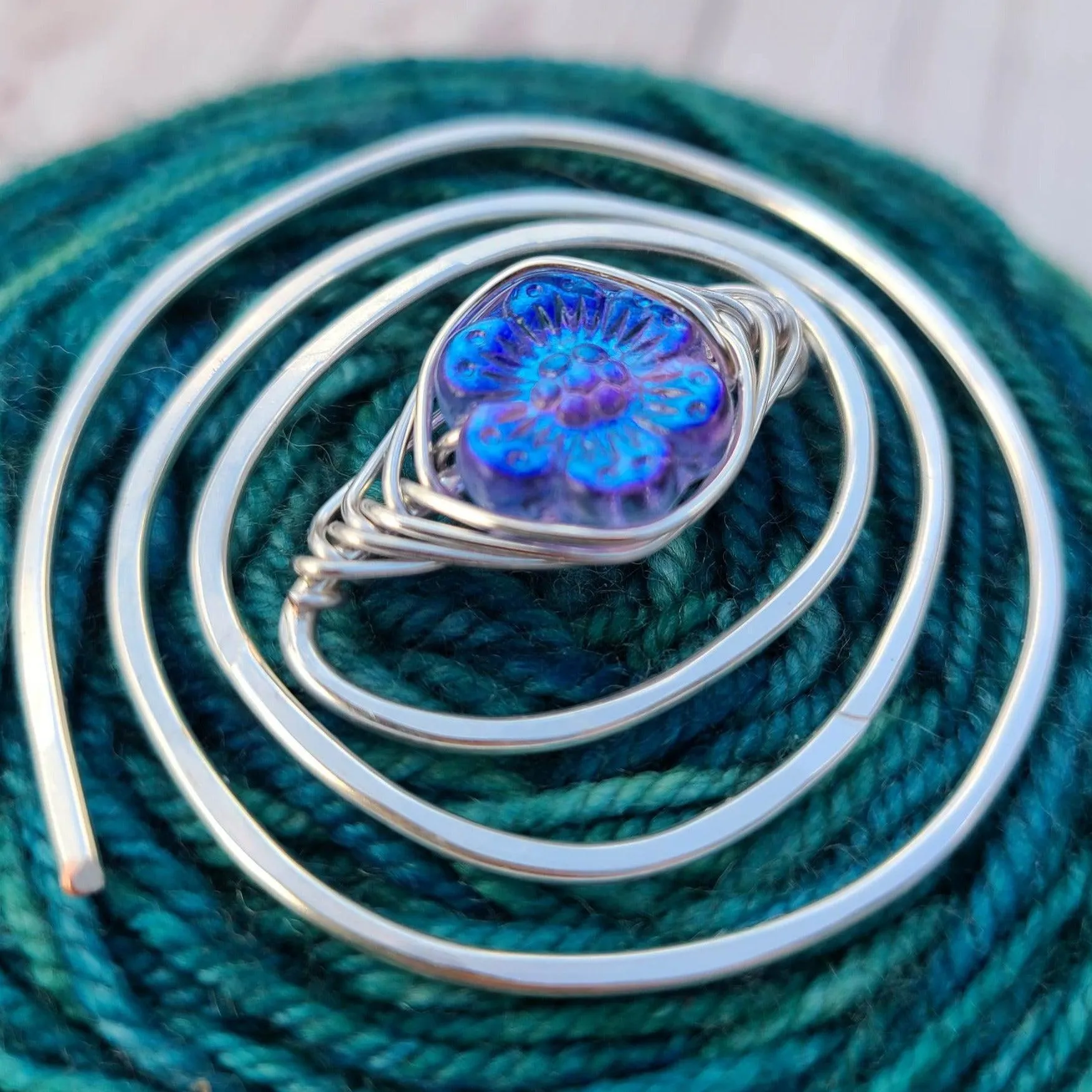 Hydrangea Flower Shawl Pin - Twirl Silver