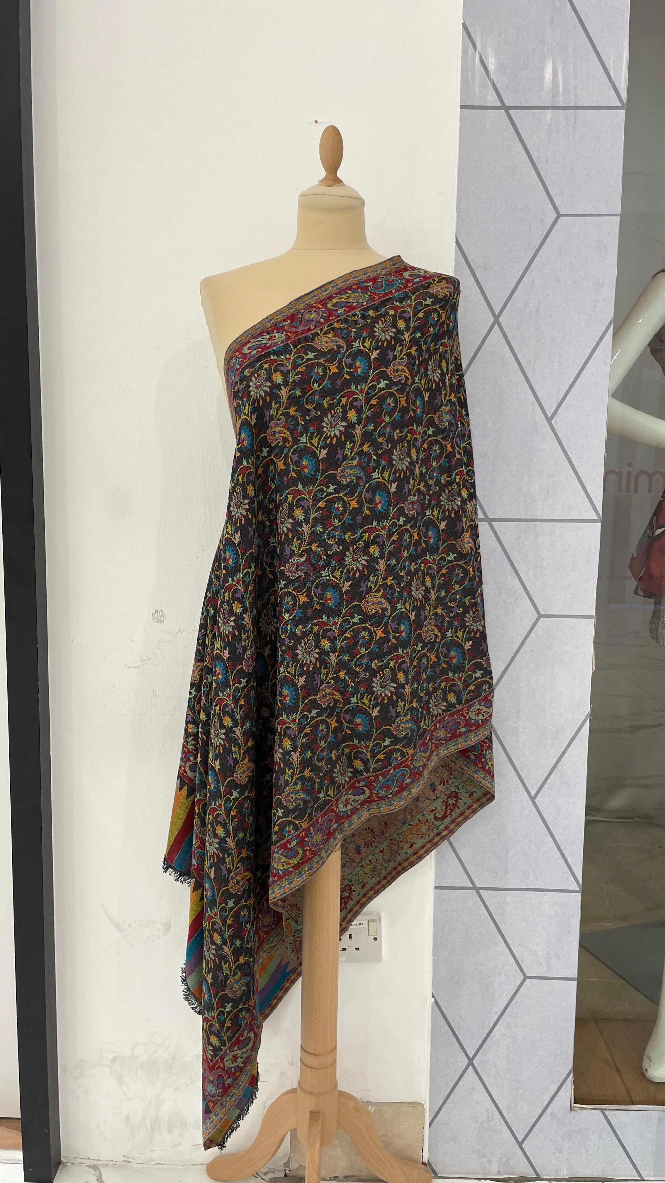 Janvi Black & Blue Mixed Cashmere Scarf