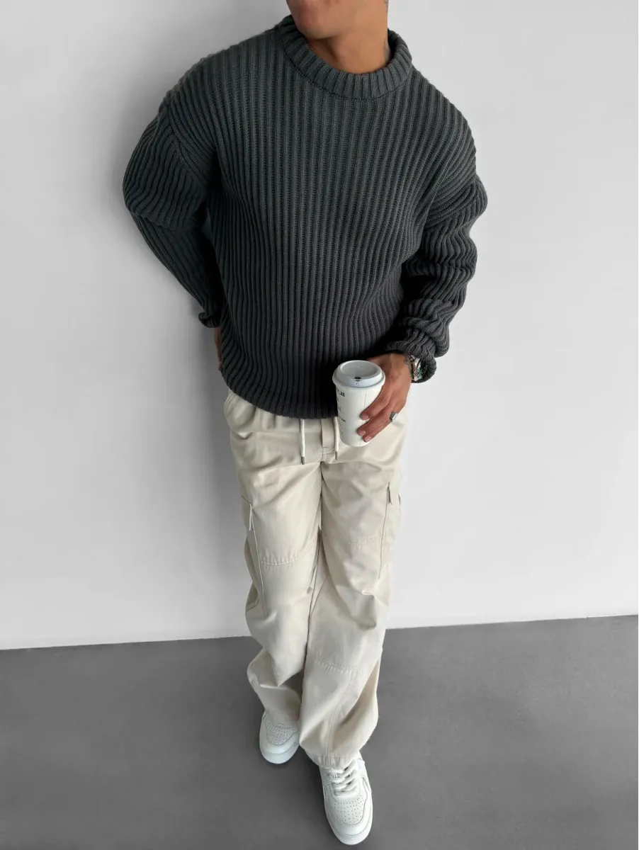 Men's Oversized Chunky Dark Grey Knitted Jumper for Comfort | Ideal for Autumn/Winter
