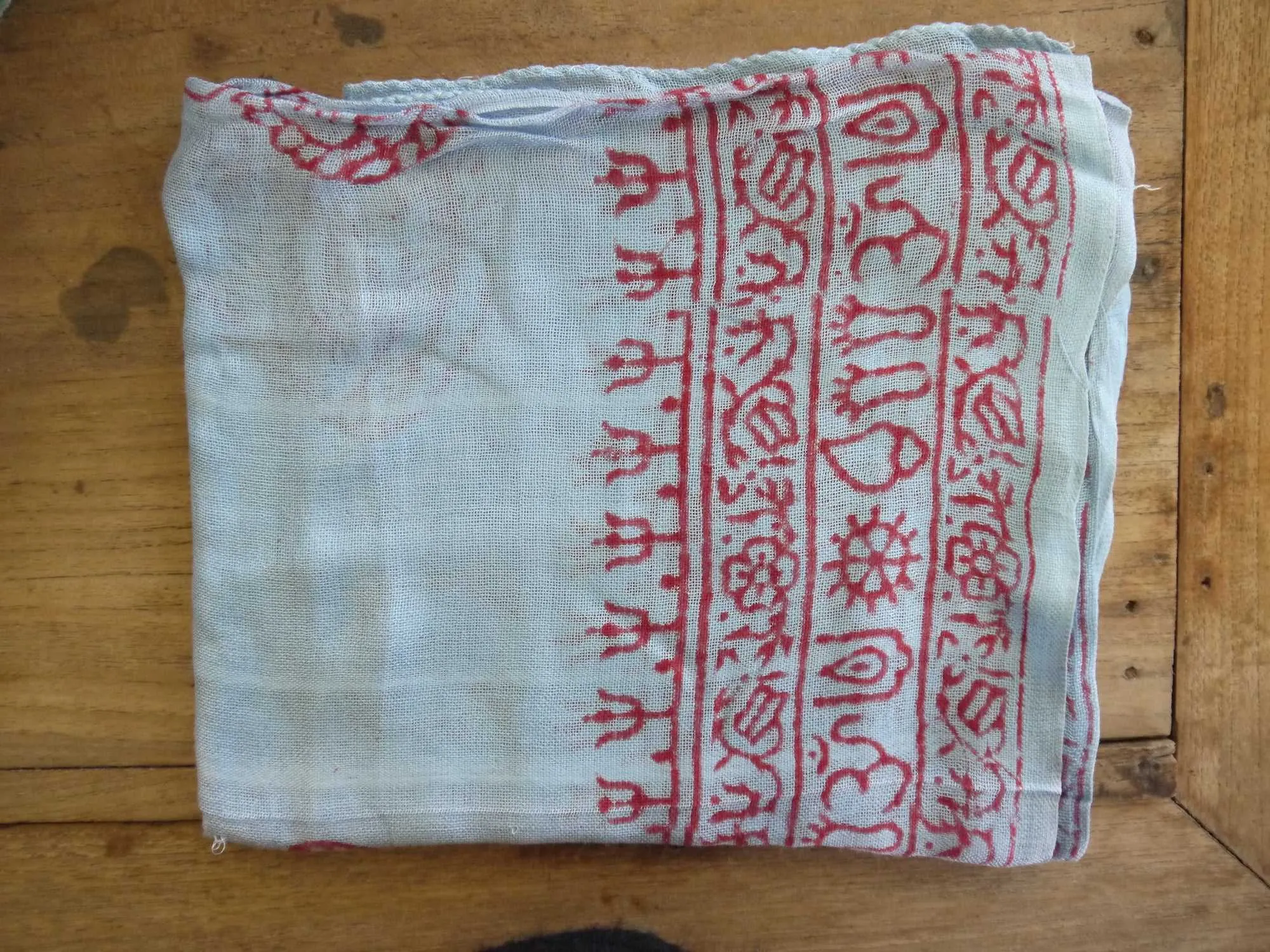 Om Shawl