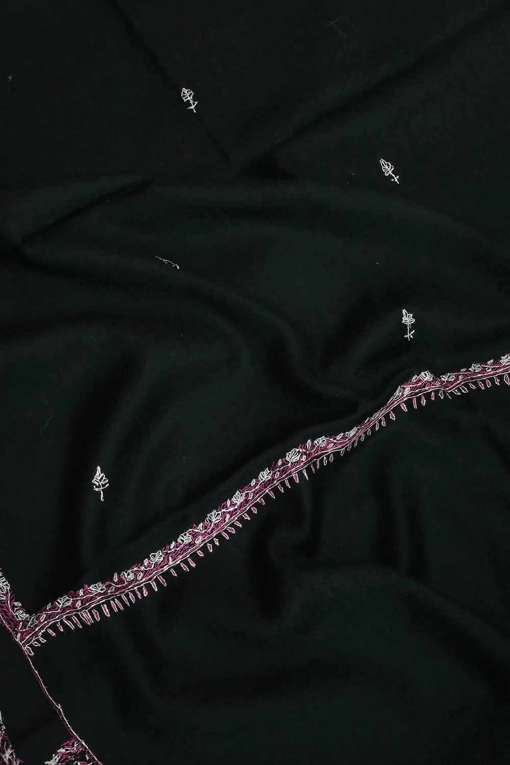 Pitch Black Kashmir Embroidered Woolen Stole