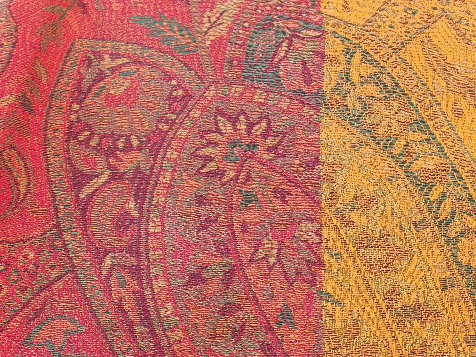Rajana Modal Shawl