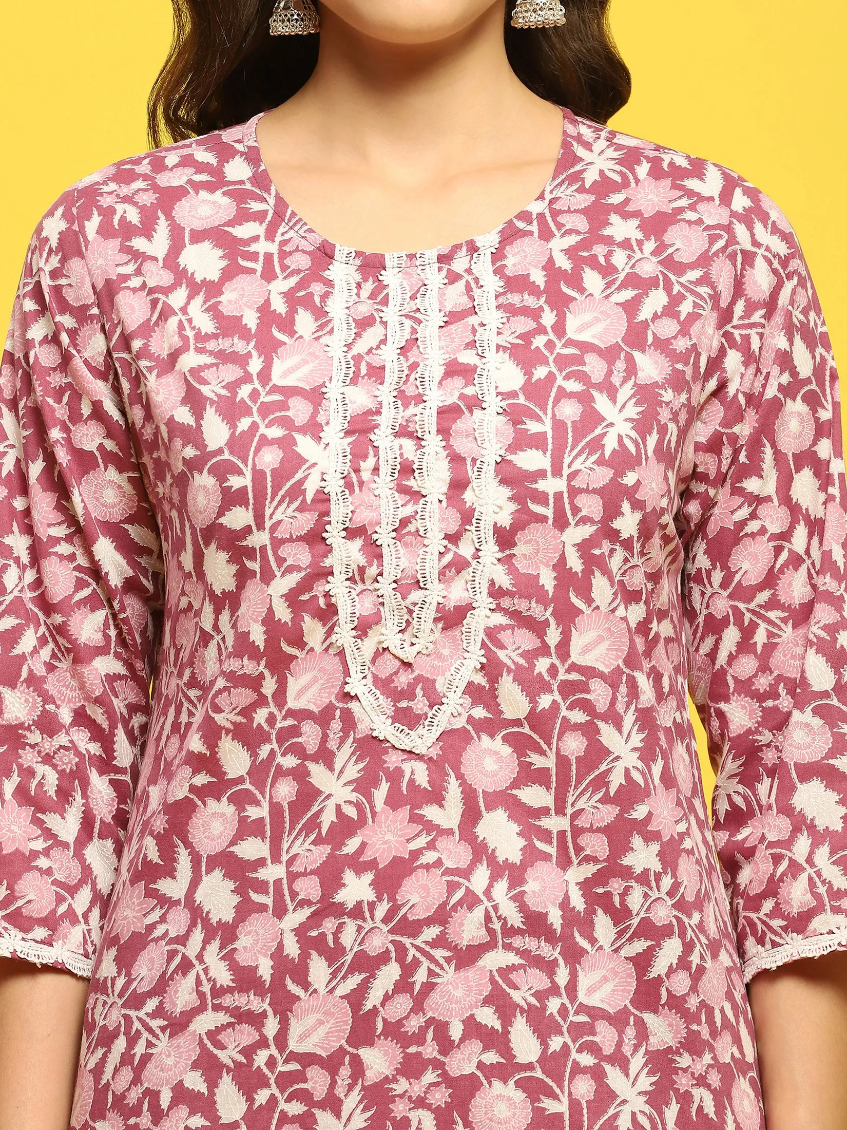 Women Poly Cotton Pink Floral Print Kurta Comfort Pant Dupatta
